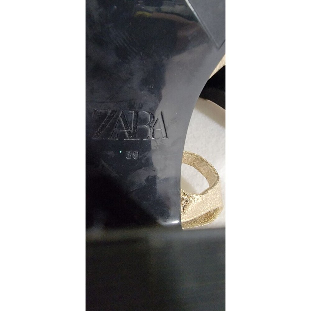 Zara Womens Gold Metallic Platforms Sandals Ultra High Block Heels Size 39 - Picture 4 of 16
